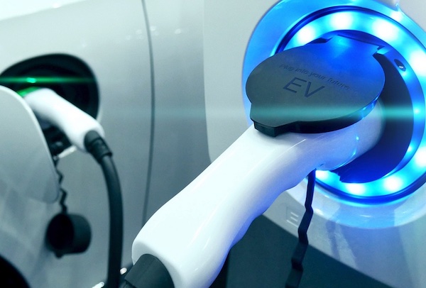 AI & Connected Vehicle Data Will Help States & Utilities Replace Gas Taxes with EV Road Usage Charges 